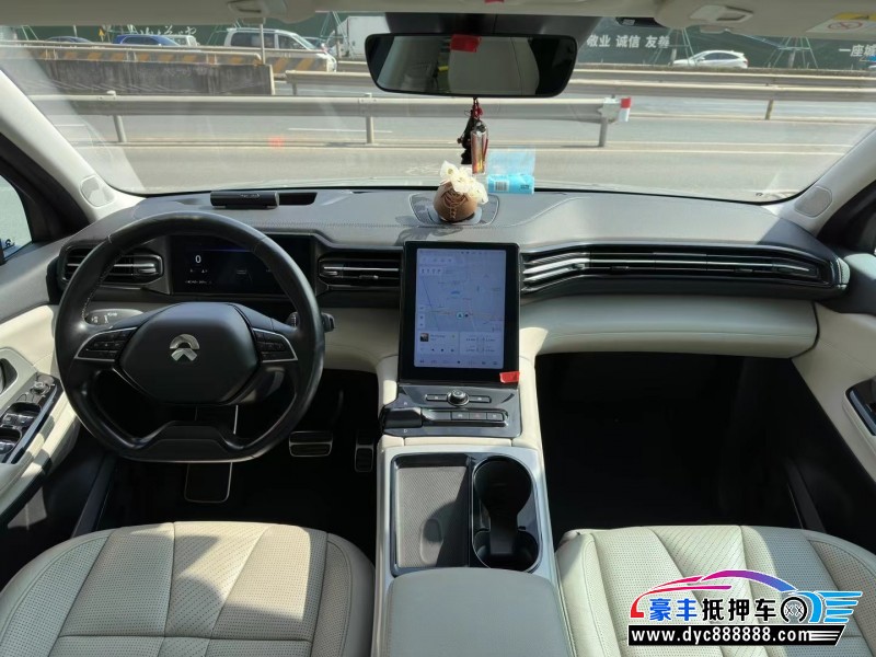 19年蔚来ES8轿车抵押车出售