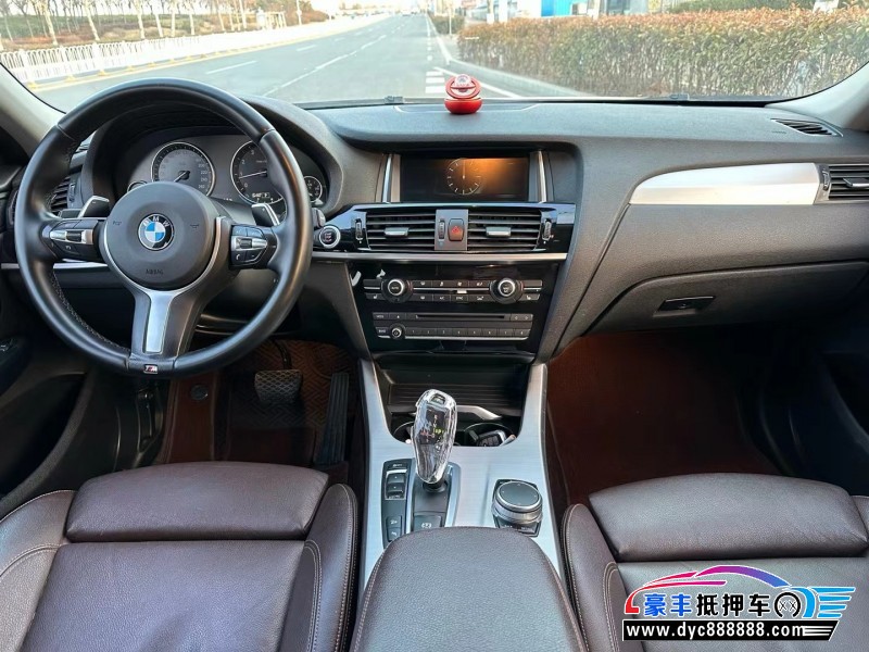 18年宝马X4轿车抵押车出售