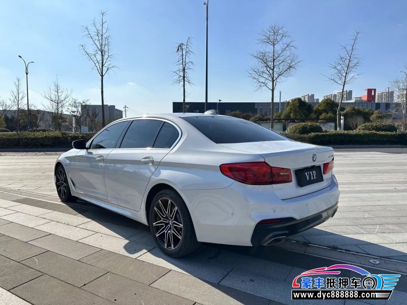 20年宝马5系轿车抵押车出售