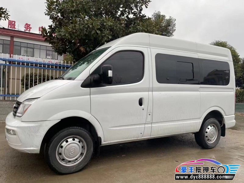 22年上汽大通V80轿车抵押车出售