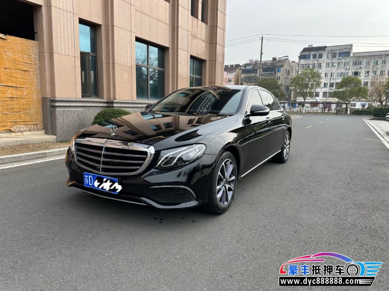 18年奔驰E轿车抵押车出售