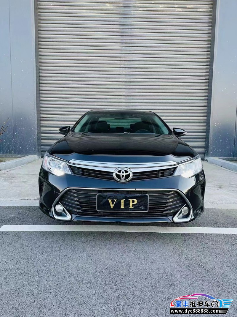 17年丰田凯美瑞轿车抵押车出售