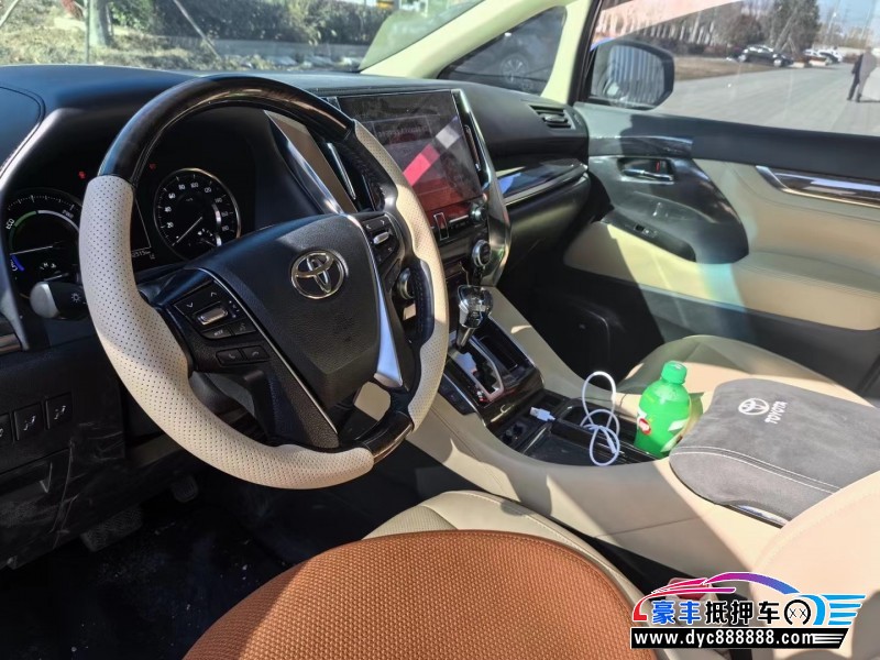 20年丰田威尔法轿车抵押车出售