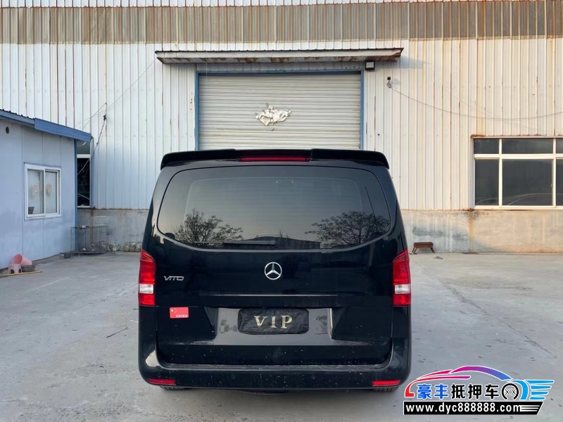 19年奔驰威霆轿车抵押车出售