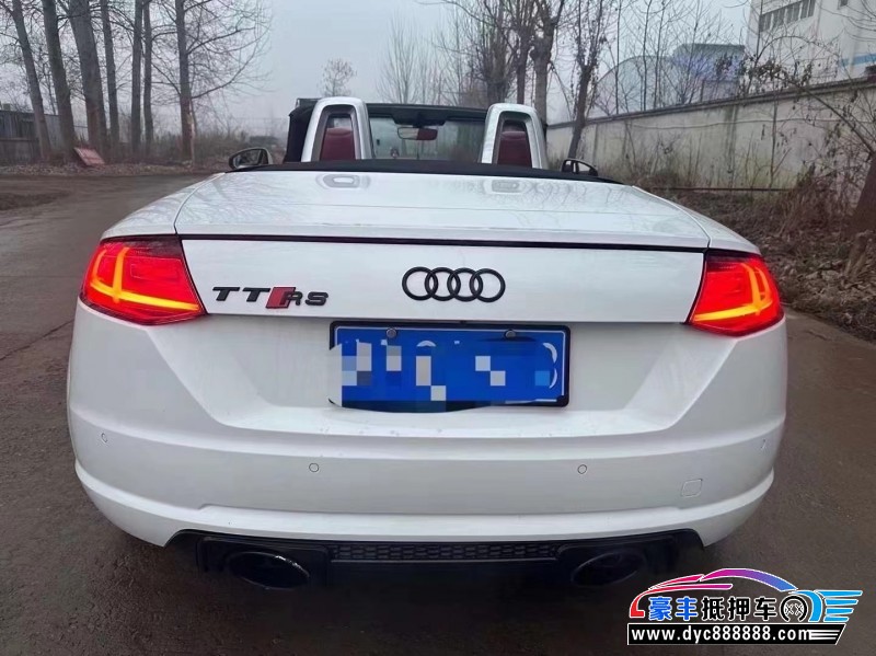 17年奥迪TT轿车抵押车出售