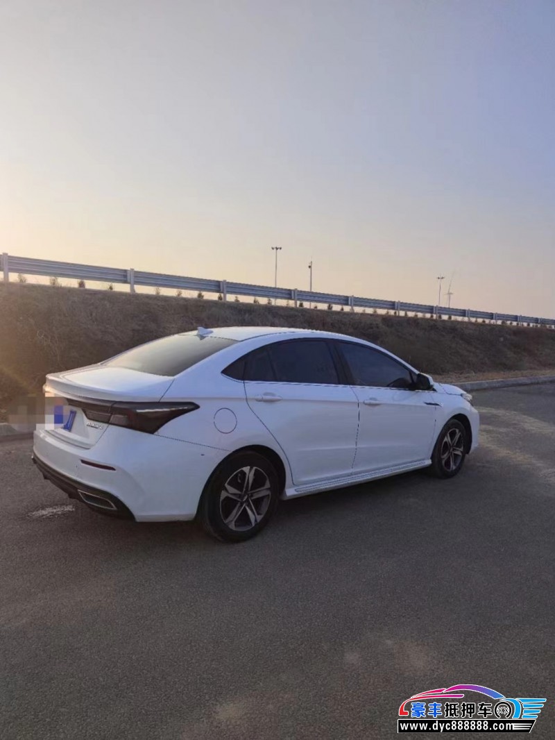 21年奇瑞艾瑞泽5轿车抵押车出售