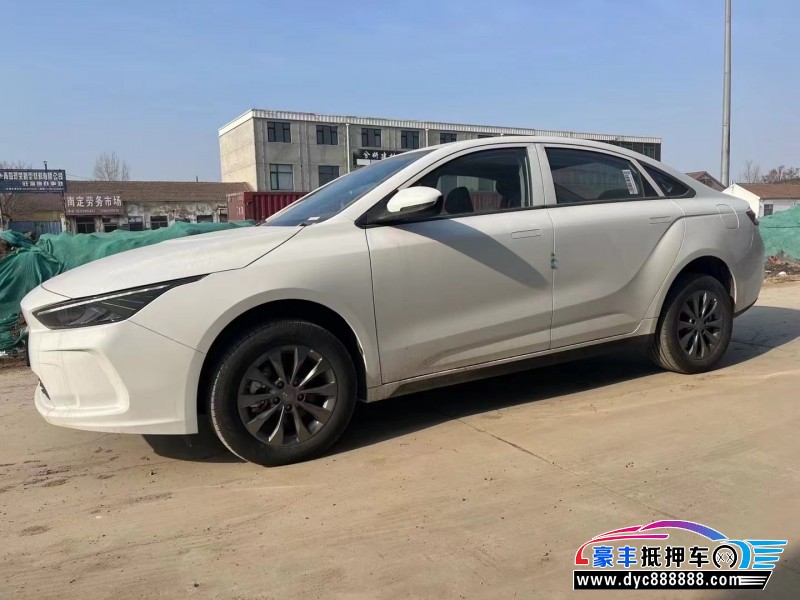 23年吉利几何轿车抵押车出售