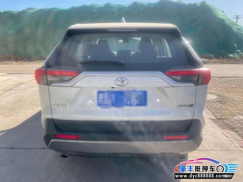 22年丰田RAV4SUV抵押车出售