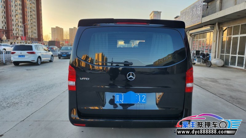 18年奔驰威霆MPV抵押车出售