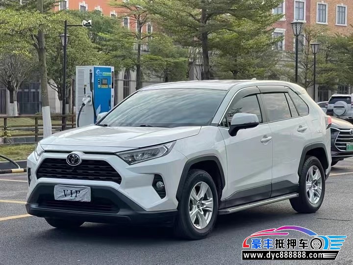 20年丰田RAV4荣放轿车抵押车出售
