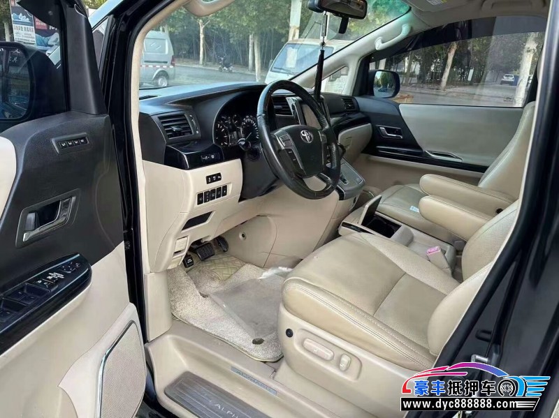 14年丰田埃尔法MPV抵押车出售