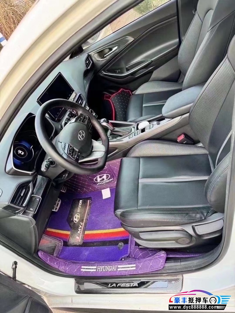 20年现代菲斯塔轿车抵押车出售