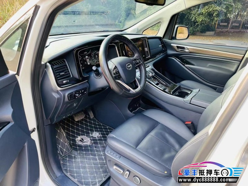 22年传祺M8轿车抵押车出售