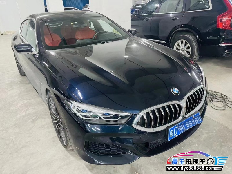 22年宝马8系轿车抵押车出售