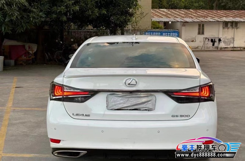 18年雷克萨斯GS轿车抵押车出售