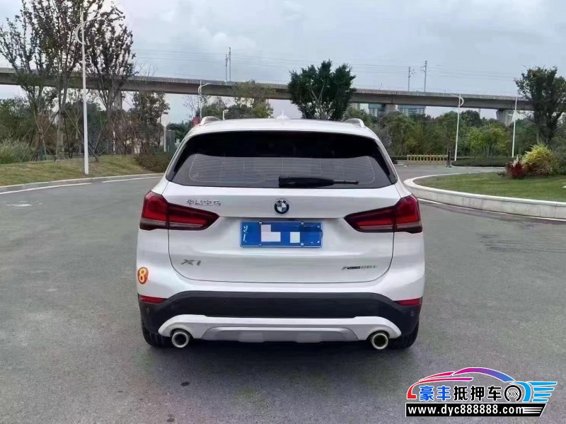 21年宝马X1SUV抵押车出售