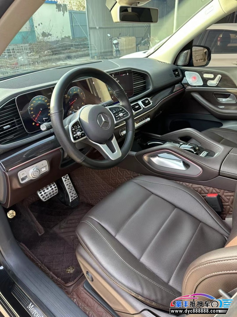 20年奔驰GLE轿车抵押车出售