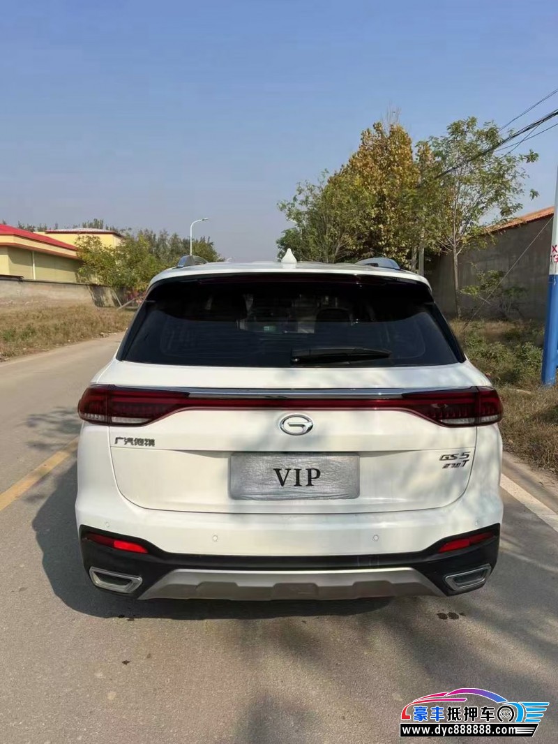 19年传祺GS5轿车抵押车出售