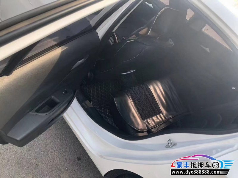 19年雪佛兰科沃兹轿车抵押车出售