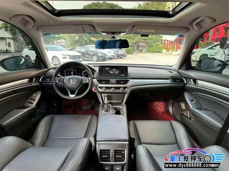 22年本田雅阁轿车抵押车出售