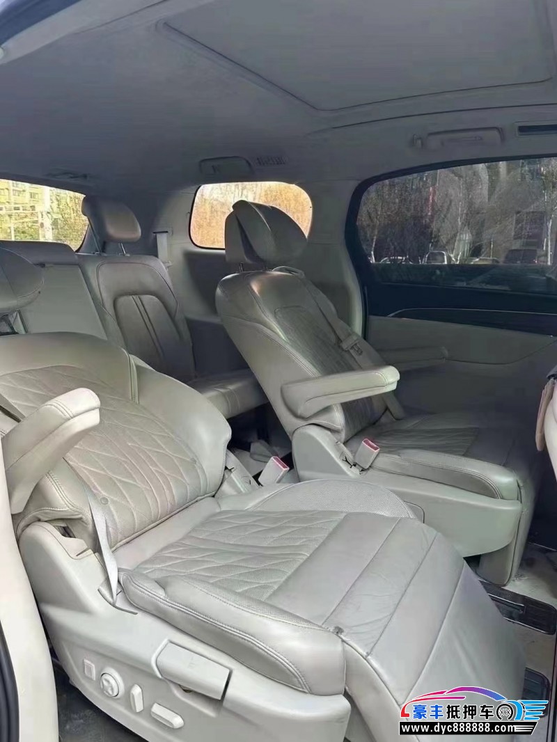 16年别克艾维亚轿车抵押车出售