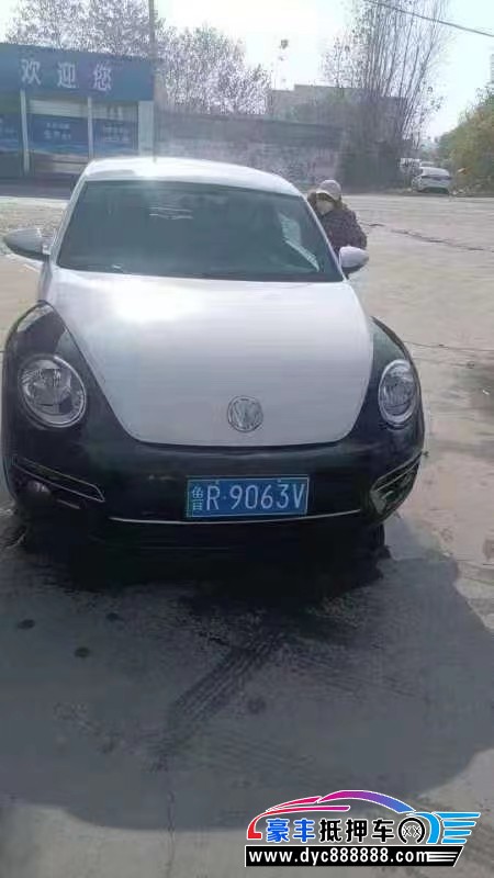 17年大众甲壳虫轿车抵押车出售
