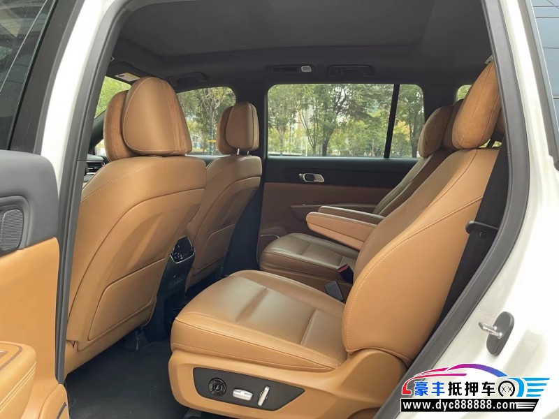 21年理想ONE轿车抵押车出售