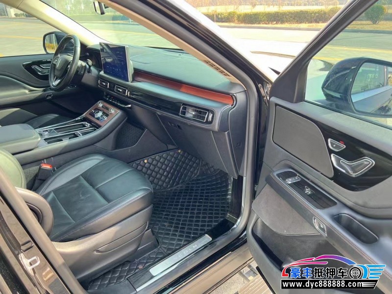 21年林肯飞行家轿车抵押车出售