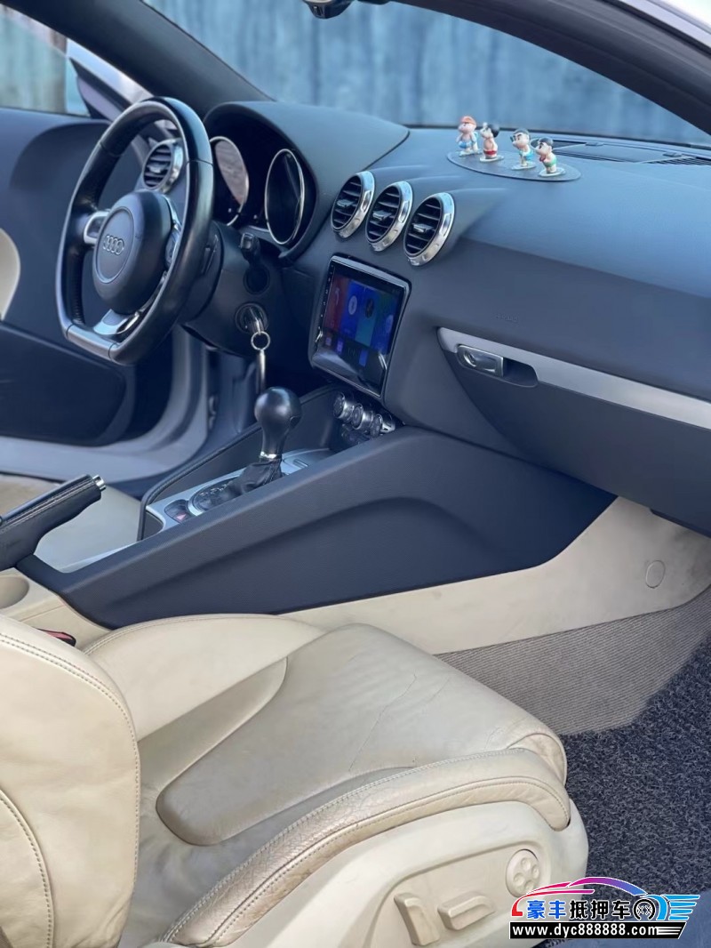 09年奥迪TT轿车抵押车出售