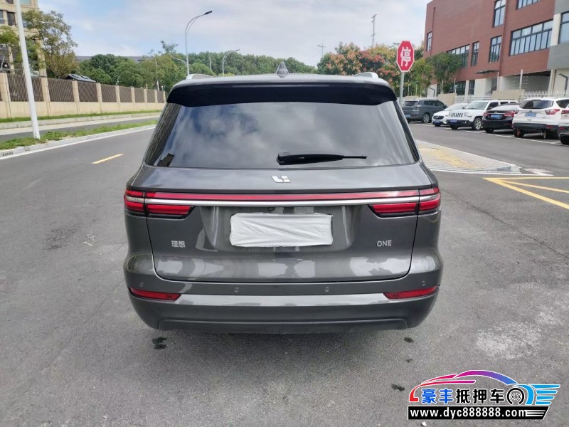 22年理想ONE轿车抵押车出售