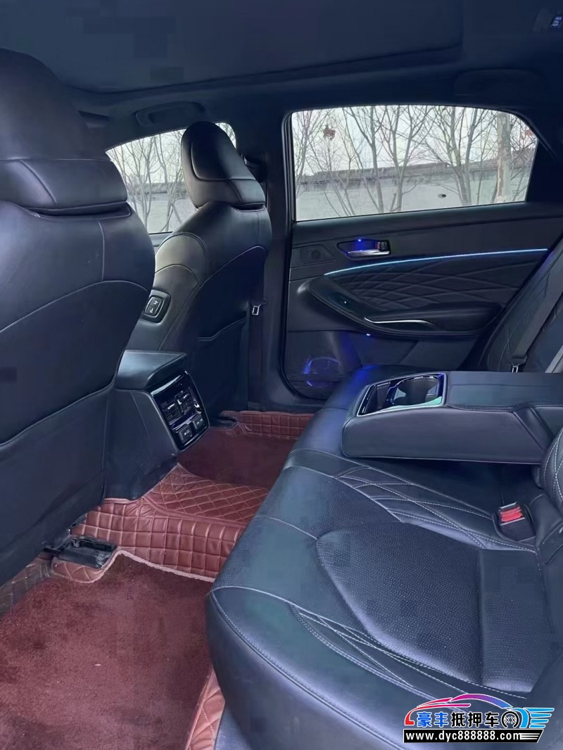 22年丰田亚洲龙轿车抵押车出售