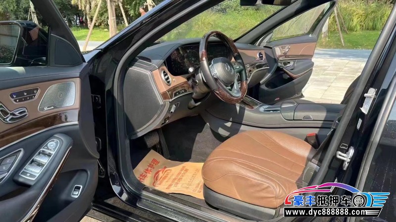 19年奔驰S轿车抵押车出售