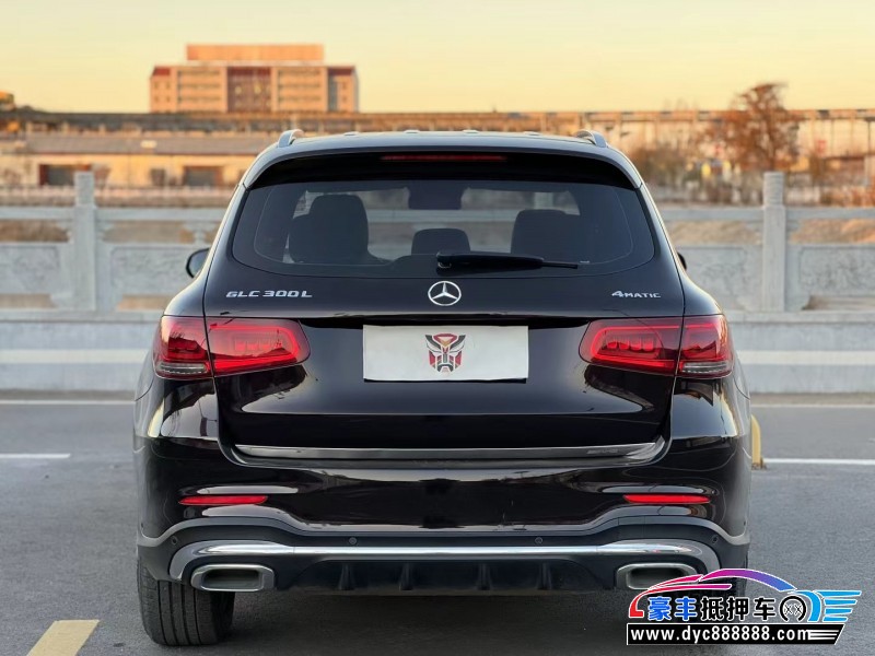 20年奔驰GLC轿车抵押车出售