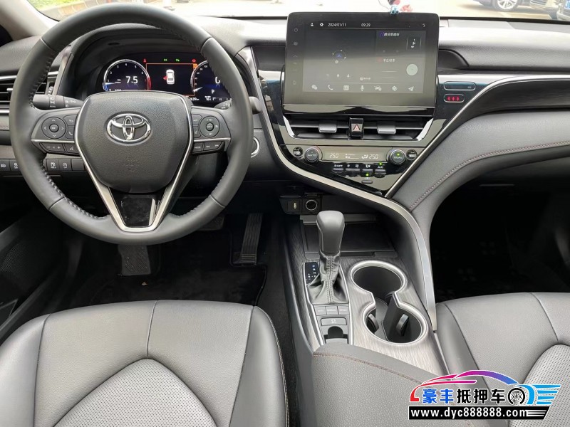 23年丰田凯美瑞轿车抵押车出售