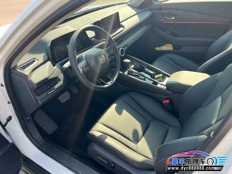 23年本田雅阁轿车抵押车出售