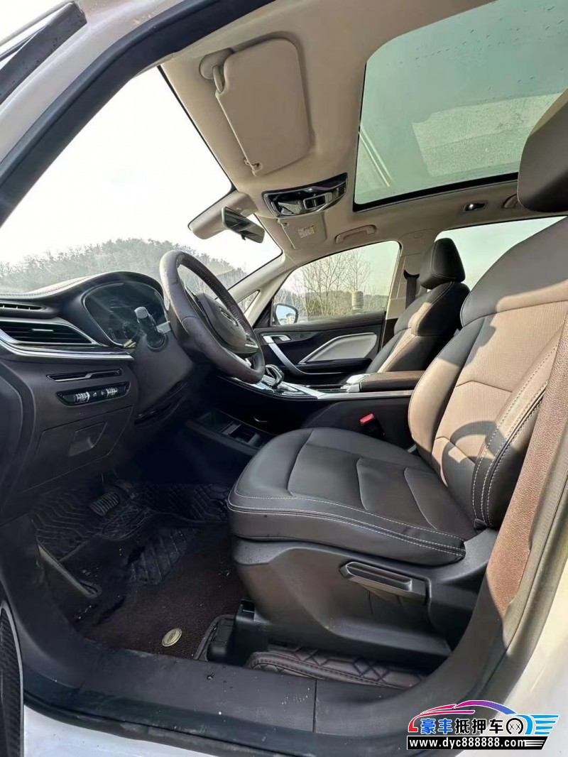 20年吉利嘉际轿车抵押车出售