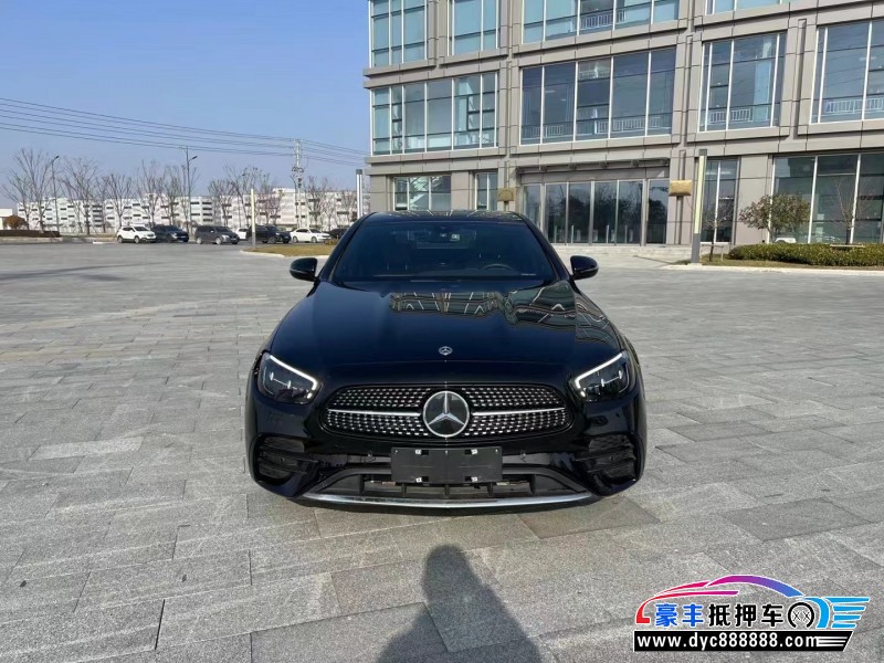 22年奔驰E轿车抵押车出售