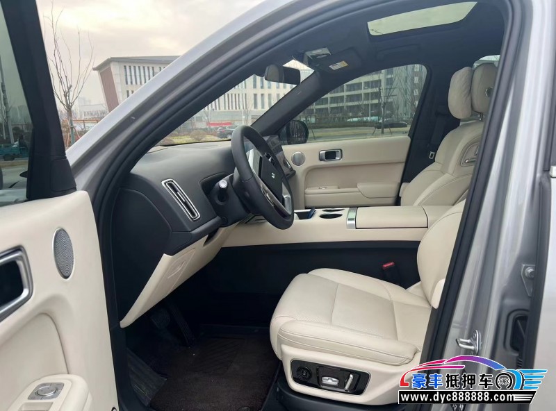 23年理想L7轿车抵押车出售