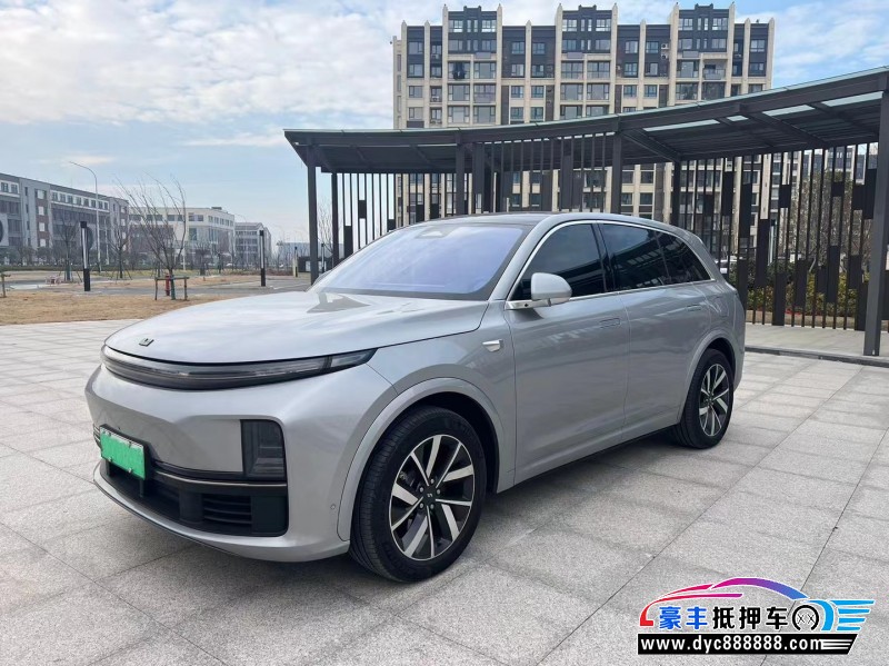 23年理想L7轿车抵押车出售