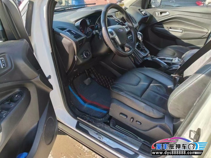 14年福特翼虎轿车抵押车出售