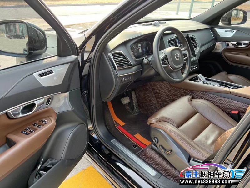 22年沃尔沃XC90轿车抵押车出售