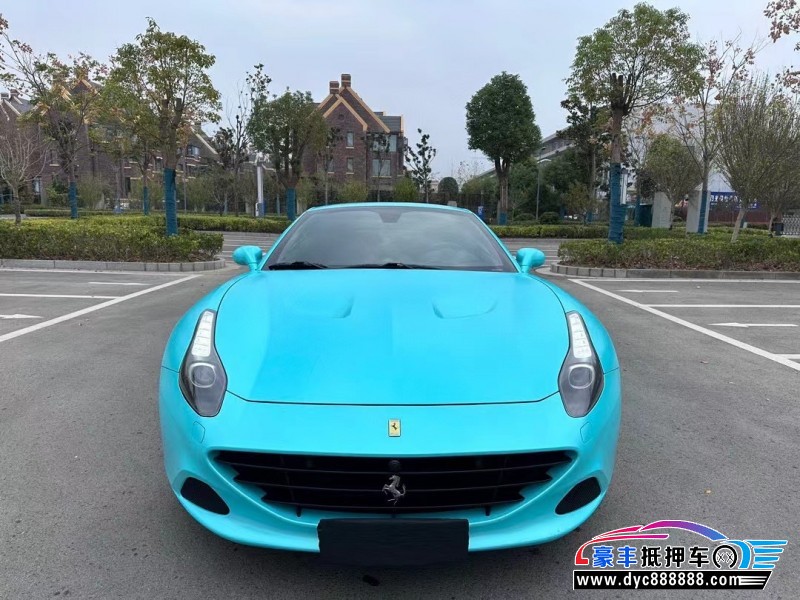 15年法拉利California T轿车抵押车出售