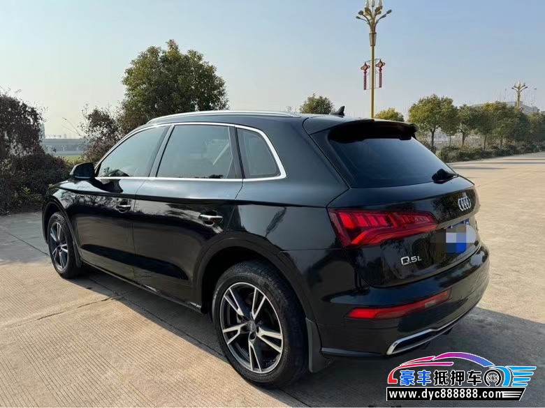 19年奥迪Q5SUV抵押车出售