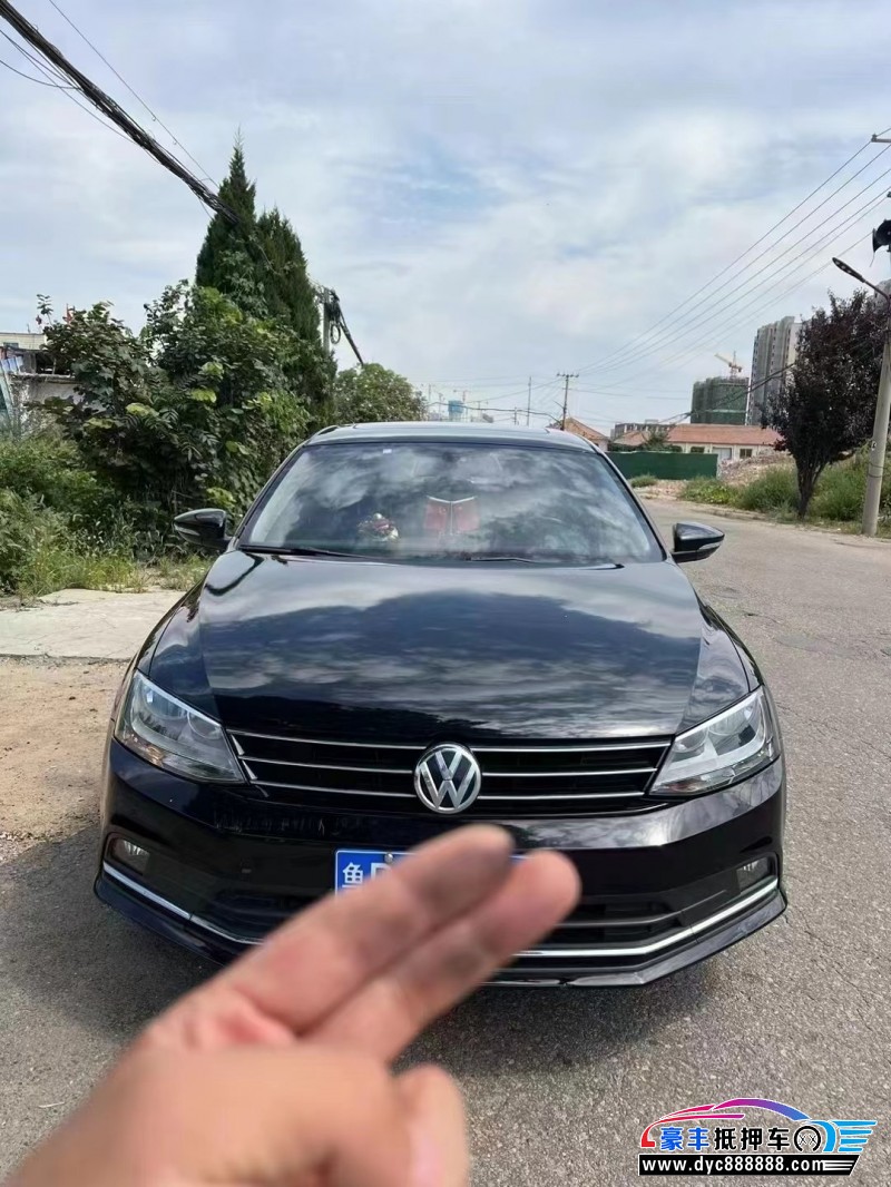 18年大众速腾轿车抵押车出售