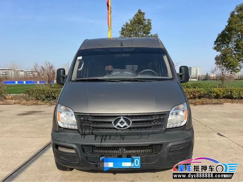 15年上汽大通V80微面抵押车出售