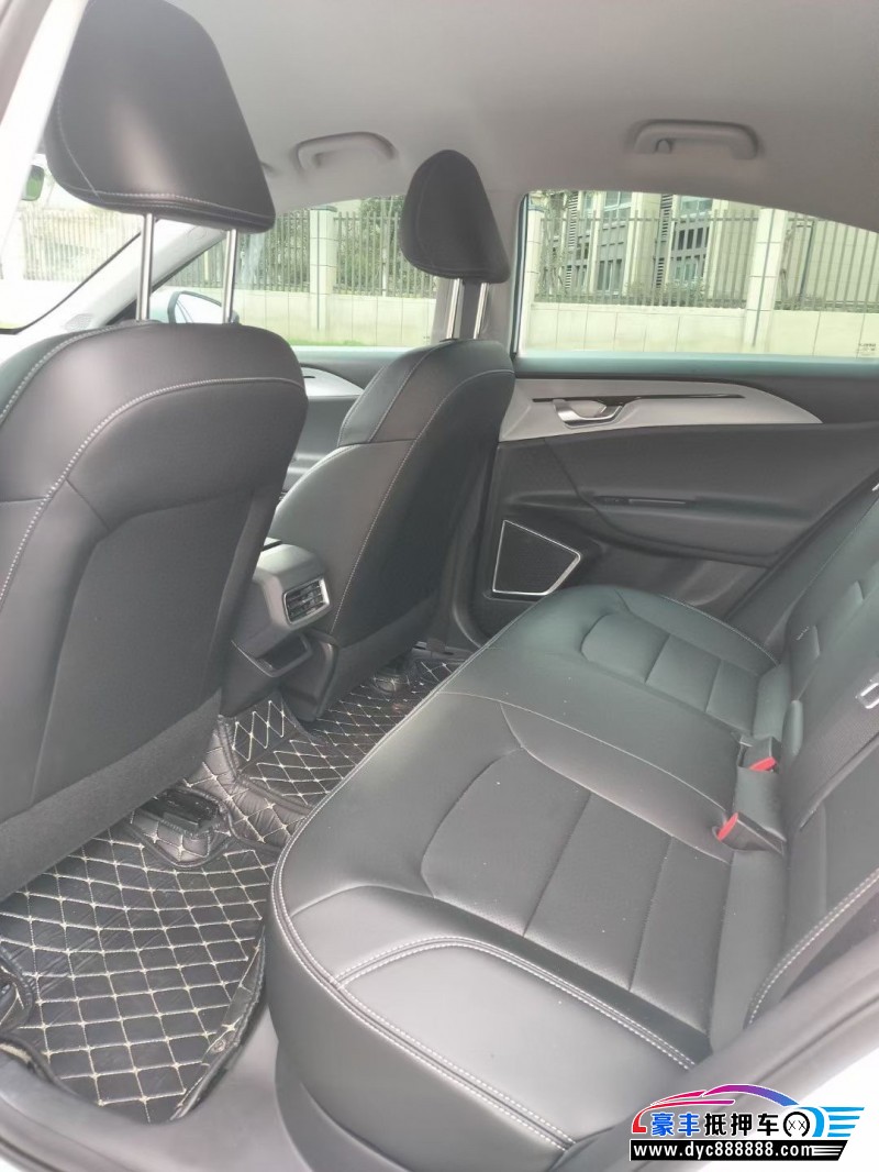 23年吉利几何轿车抵押车出售