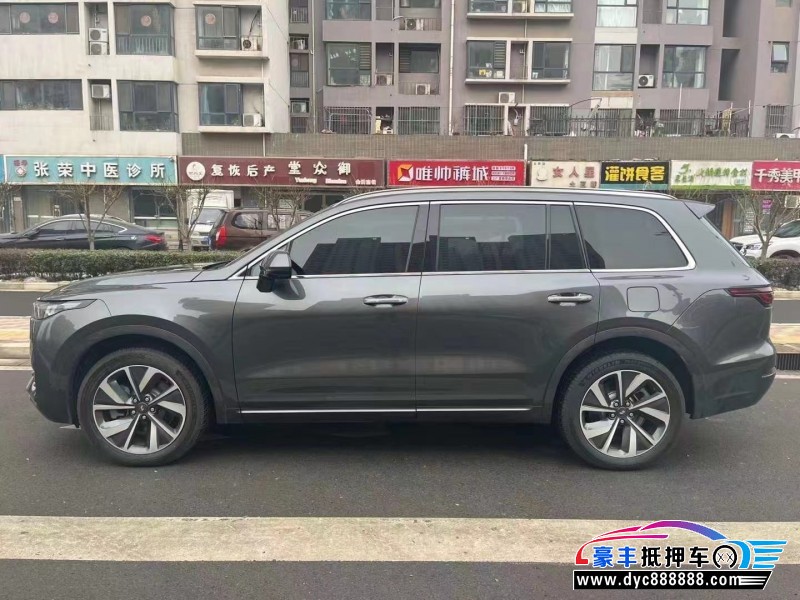 23年理想ONE轿车抵押车出售