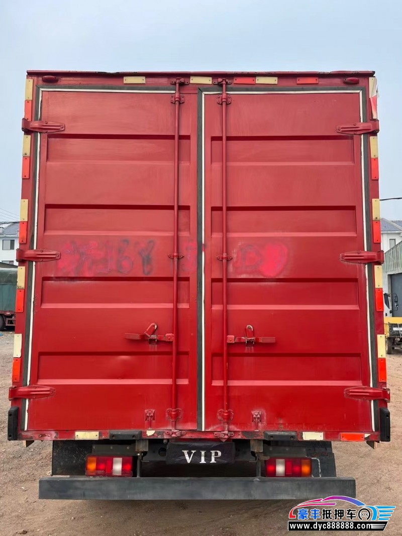 21年重汽豪曼轿车抵押车出售