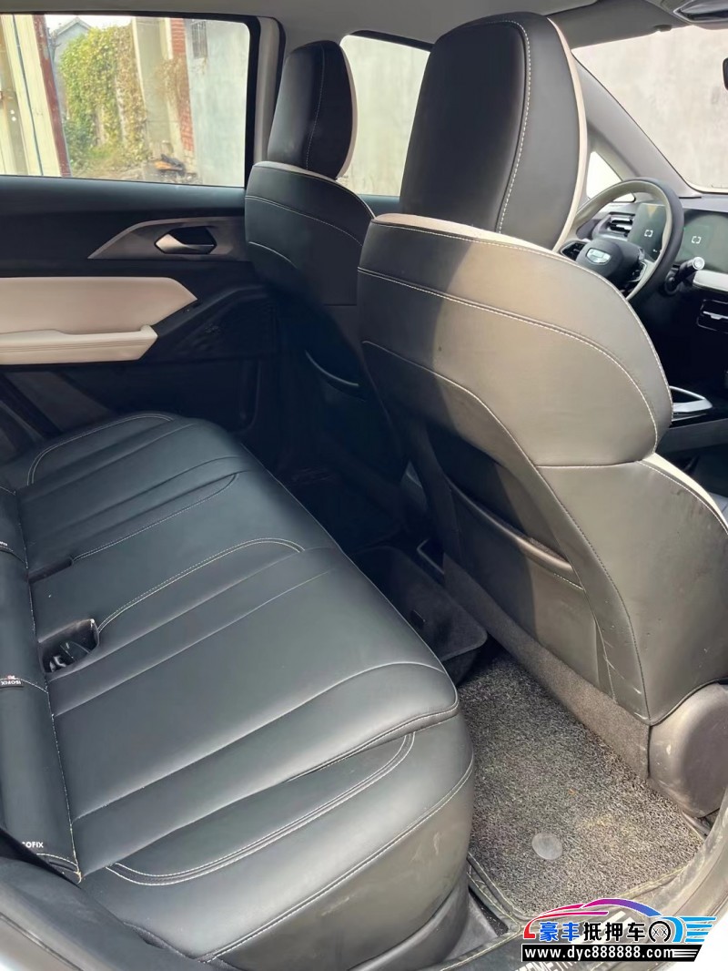 23年吉利几何轿车抵押车出售