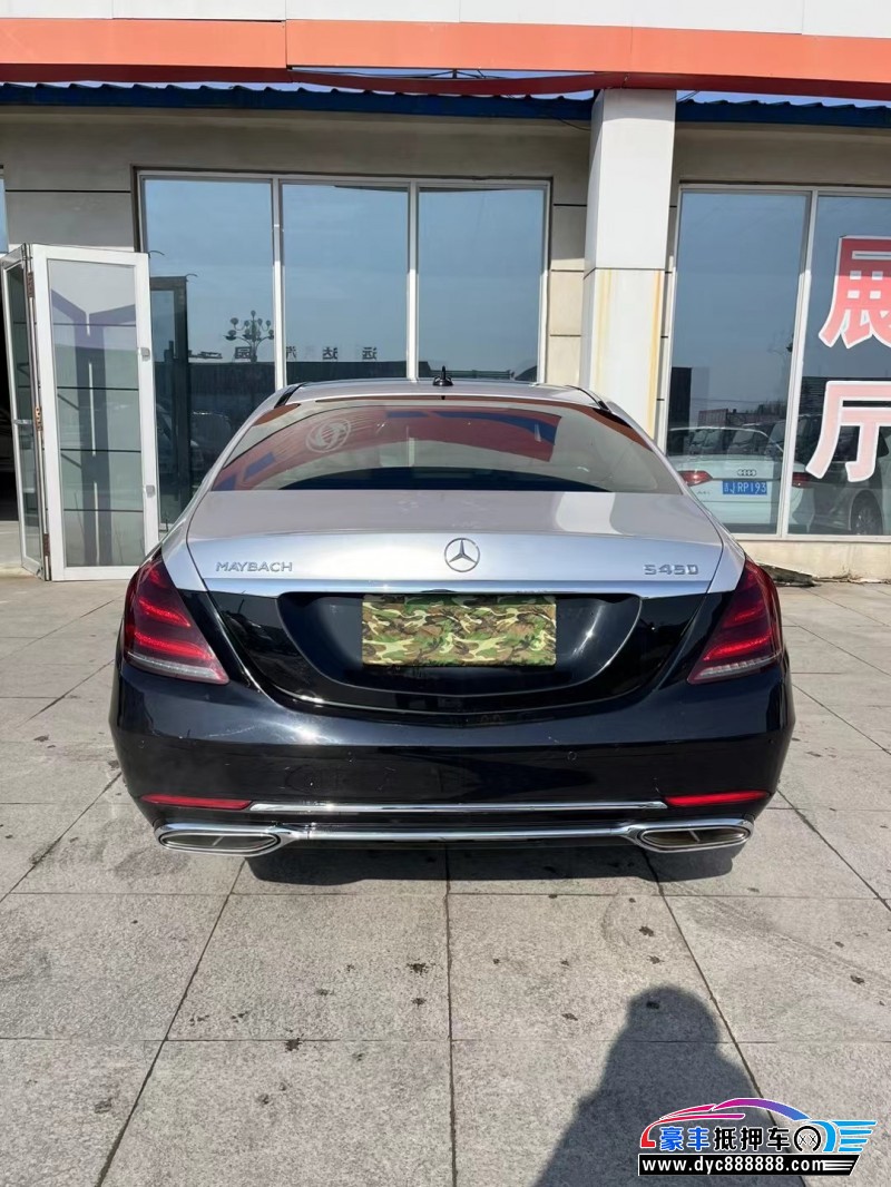 13年奔驰迈巴赫S级轿车抵押车出售